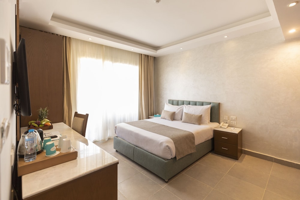 SUNRISE Aqua Joy Resort - All inclusive — Hotel rooms in Hurghada, Red Sea