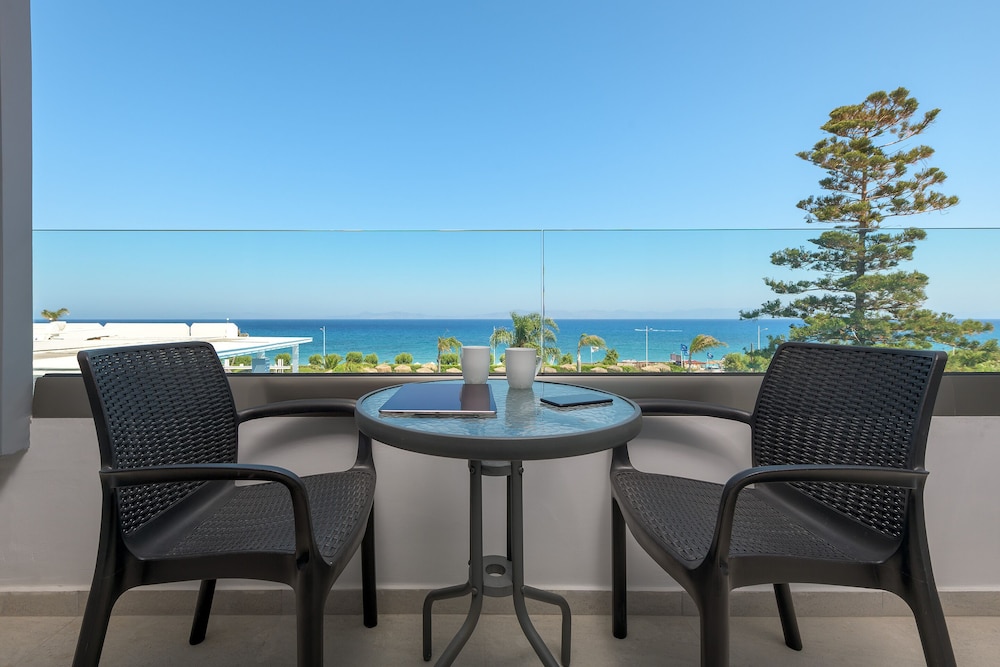 Oceanis Hotel — Beach in Rhodes Town, South Aegean