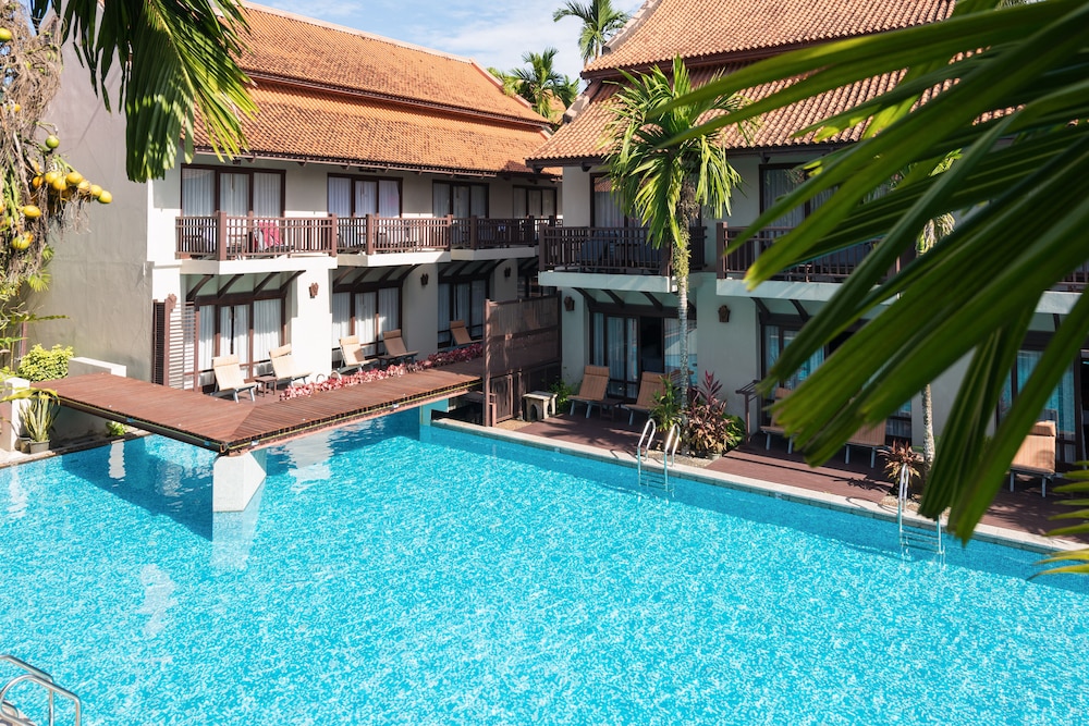 Khaolak Oriental Resort - Adult Only — Swimming pool in Khao Lak, Phang Nga