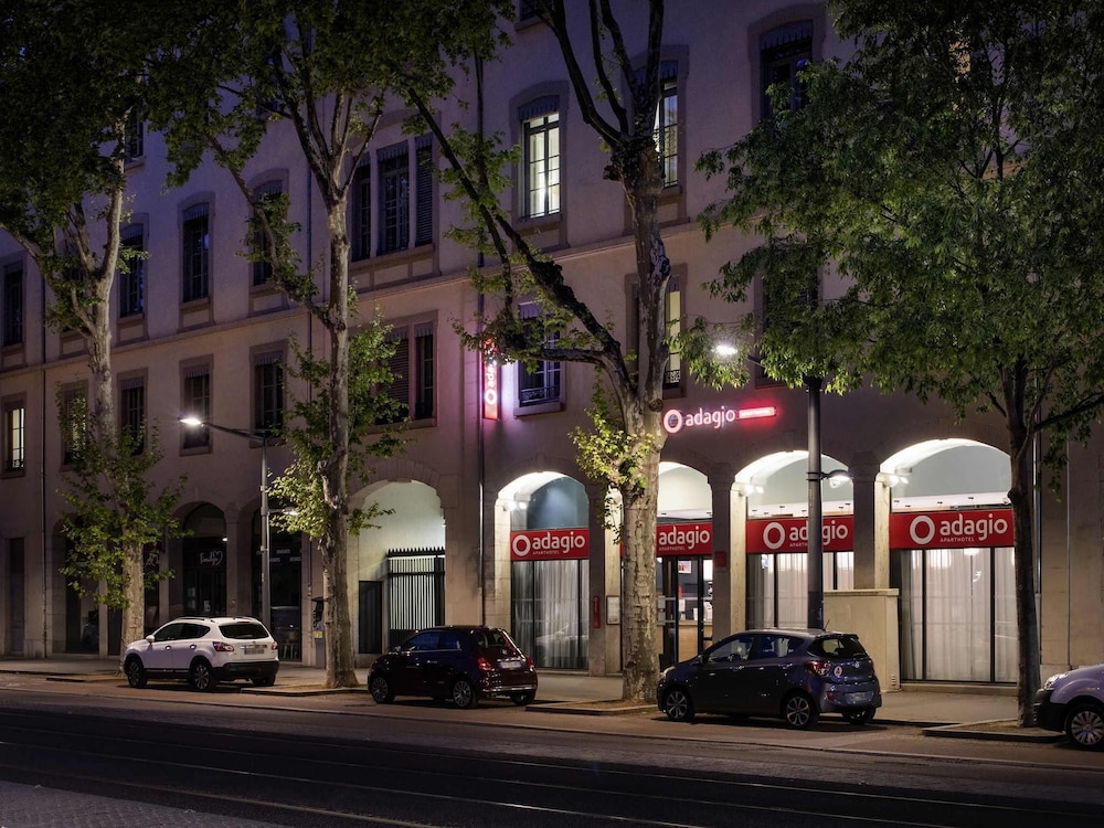 Aparthotel Adagio Lyon Patio Confluence