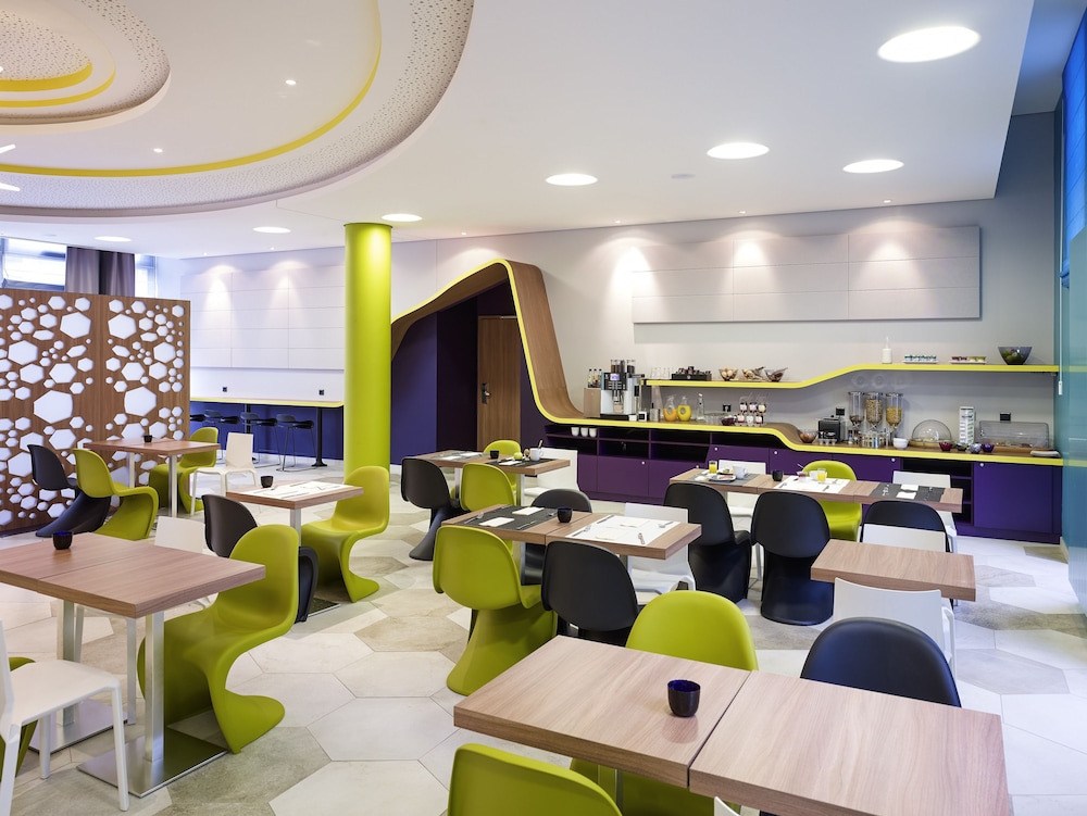 Aparthotel Adagio Köln City — Restaurant & bars in Cologne, North Rhine-Westphalia