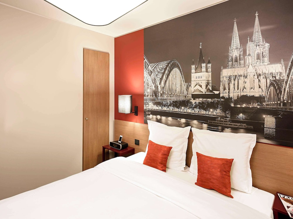 Aparthotel Adagio Köln City — Hotel rooms in Cologne, North Rhine-Westphalia
