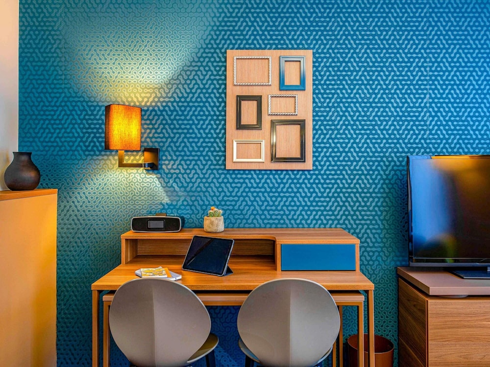 Aparthotel Adagio Köln City — Hotel rooms in Cologne, North Rhine-Westphalia