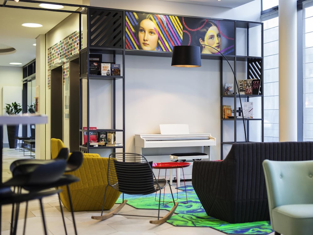 Aparthotel Adagio Köln City — Hotel rooms in Cologne, North Rhine-Westphalia