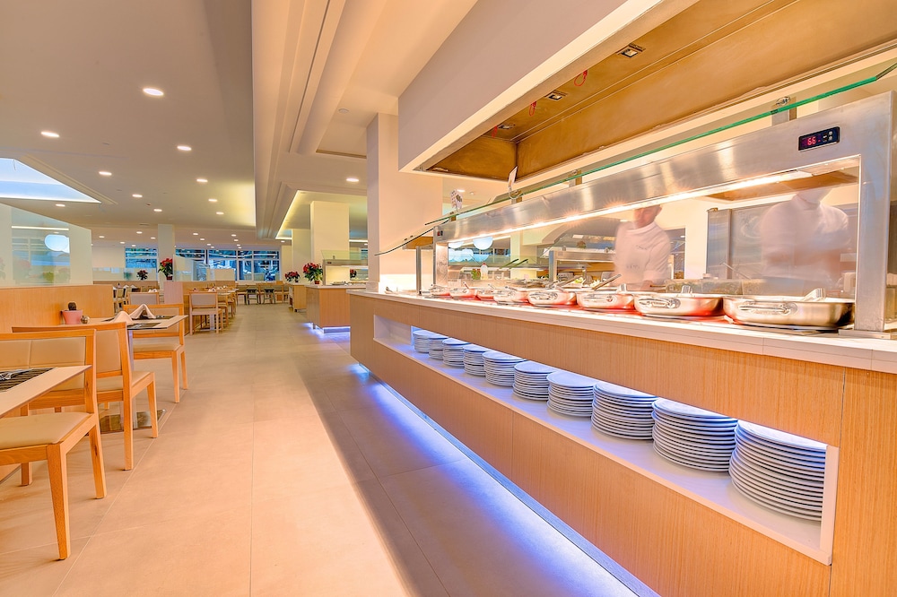 SBH Monica Beach Hotel — Restaurant & bars in Costa Calma, Canary Islands