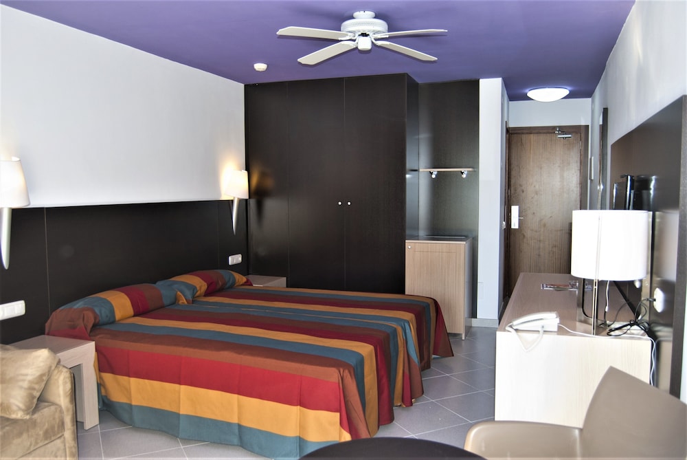 SBH Monica Beach Hotel — Hotel rooms in Costa Calma, Canary Islands