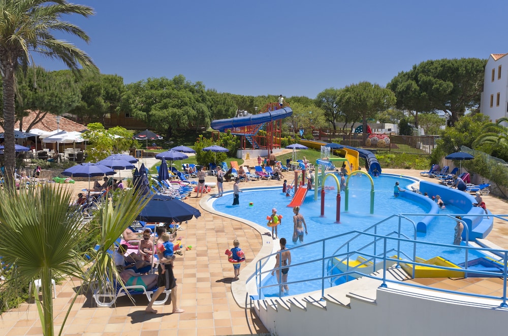 Alfagar Aparthotel — Swimming pool in Albufeira, Faro