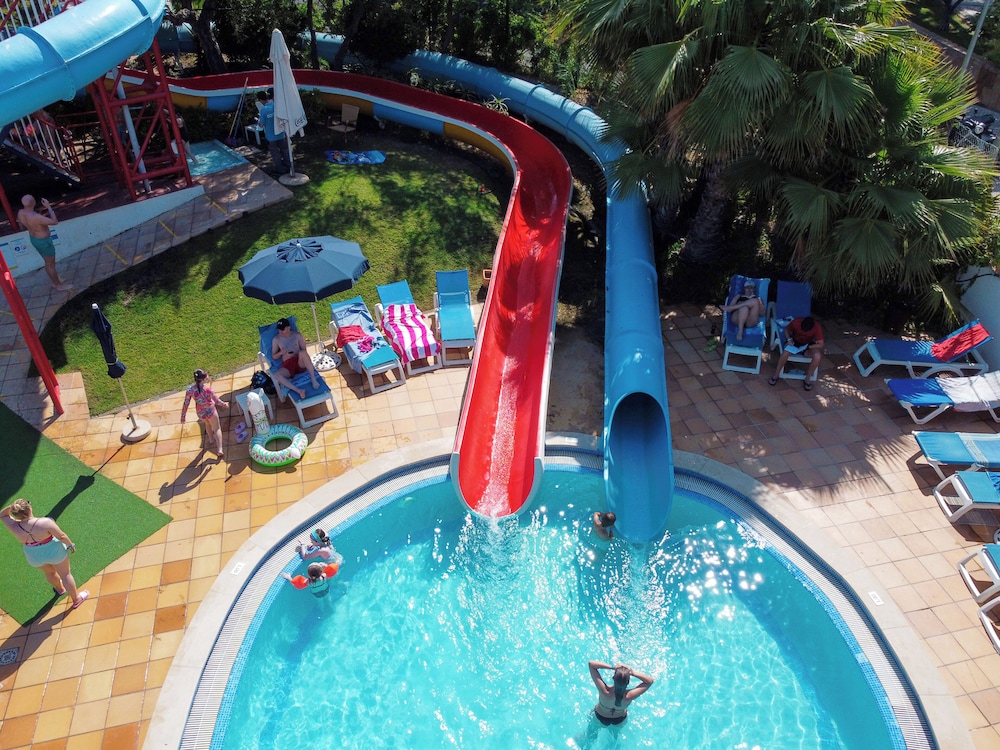 Alfagar Aparthotel — Swimming pool in Albufeira, Faro