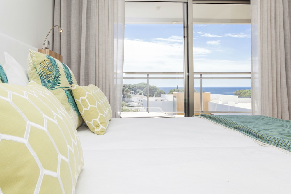 Alfagar Aparthotel — Hotel rooms in Albufeira, Faro