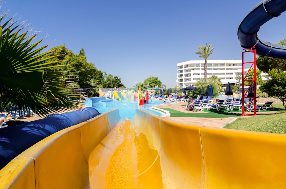 Alfagar Aparthotel — Swimming pool in Albufeira, Faro