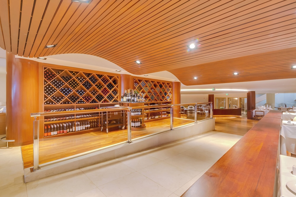 Falésia Hotel - Adults Only — Restaurant in Albufeira, Faro