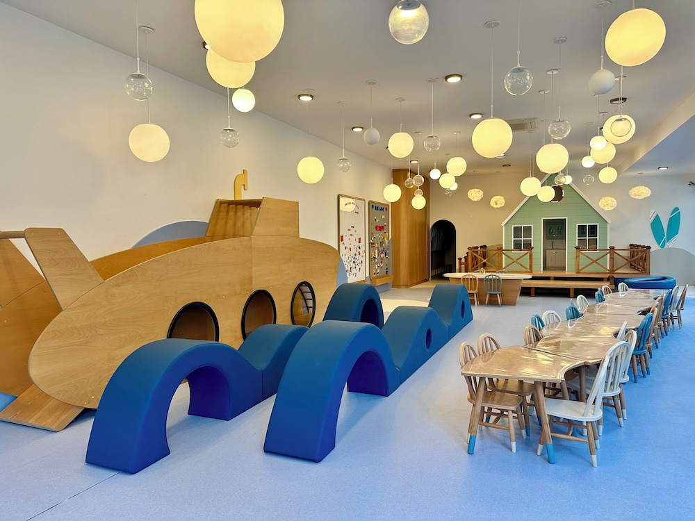 Blue Wave Suite Hotel - All Inclusive — Attractions for children in Alanya