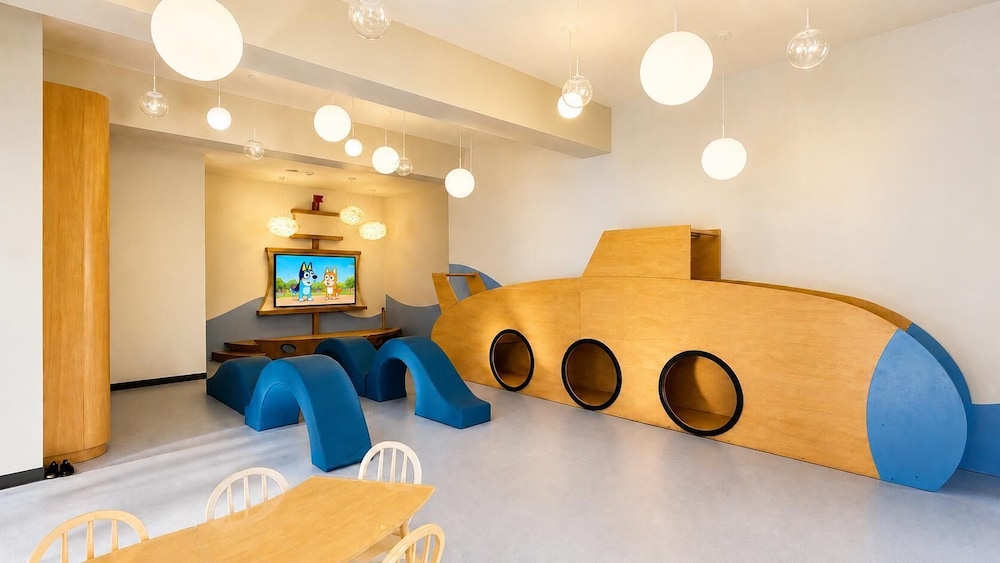 Blue Wave Suite Hotel - All Inclusive — Attractions for children in Alanya