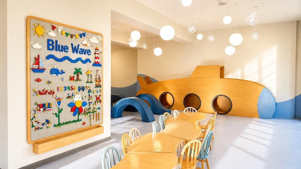 Blue Wave Suite Hotel - All Inclusive — Attractions for children in Alanya