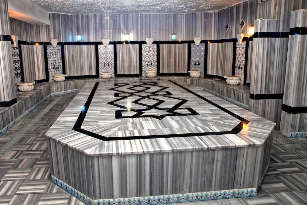 Blue Wave Suite Hotel - All Inclusive — Spa in Alanya
