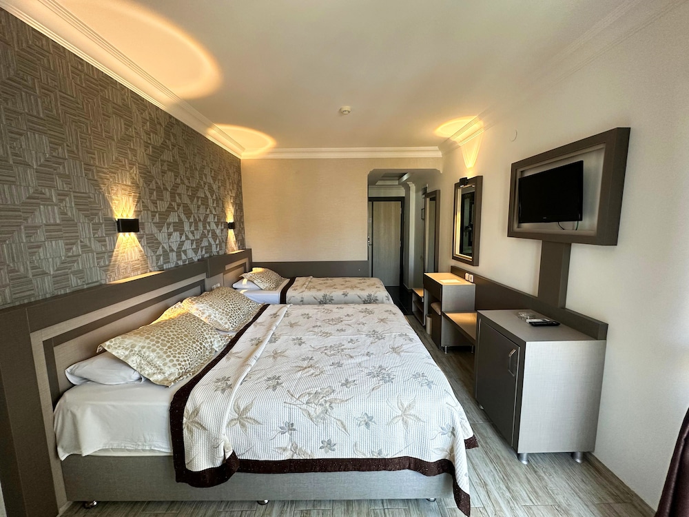 Monte Carlo Hotel - All Inclusive — Hotel rooms in Alanya
