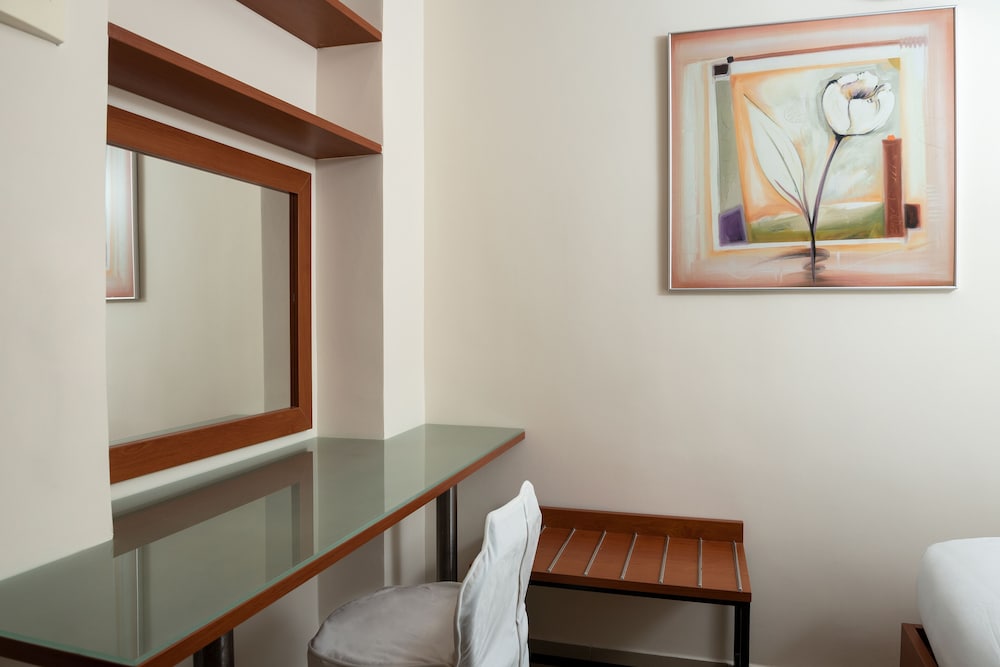 Hotel Galaxias — Hotel rooms in Rhodes Town, South Aegean