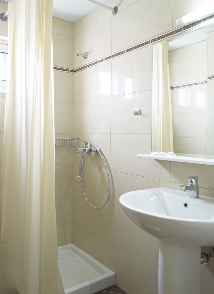 Hotel Galaxias — Hotel rooms in Rhodes Town, South Aegean