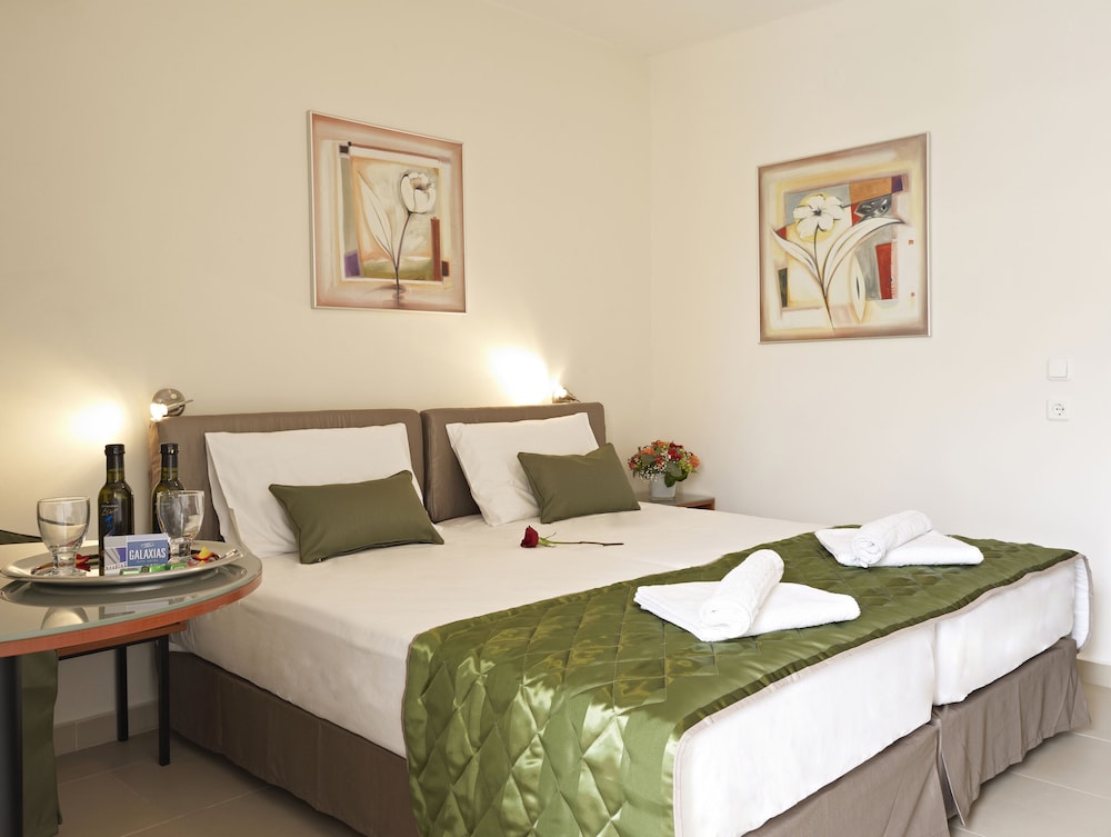 Hotel Galaxias — Hotel rooms in Rhodes Town, South Aegean