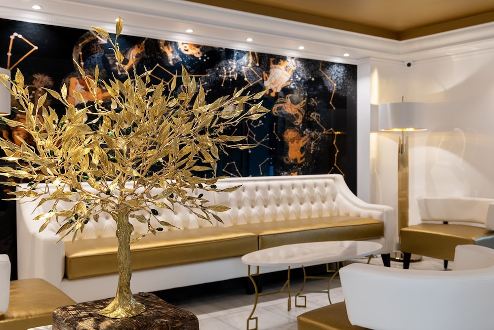 Hotel Galaxias — Restaurant & bars in Rhodes Town, South Aegean