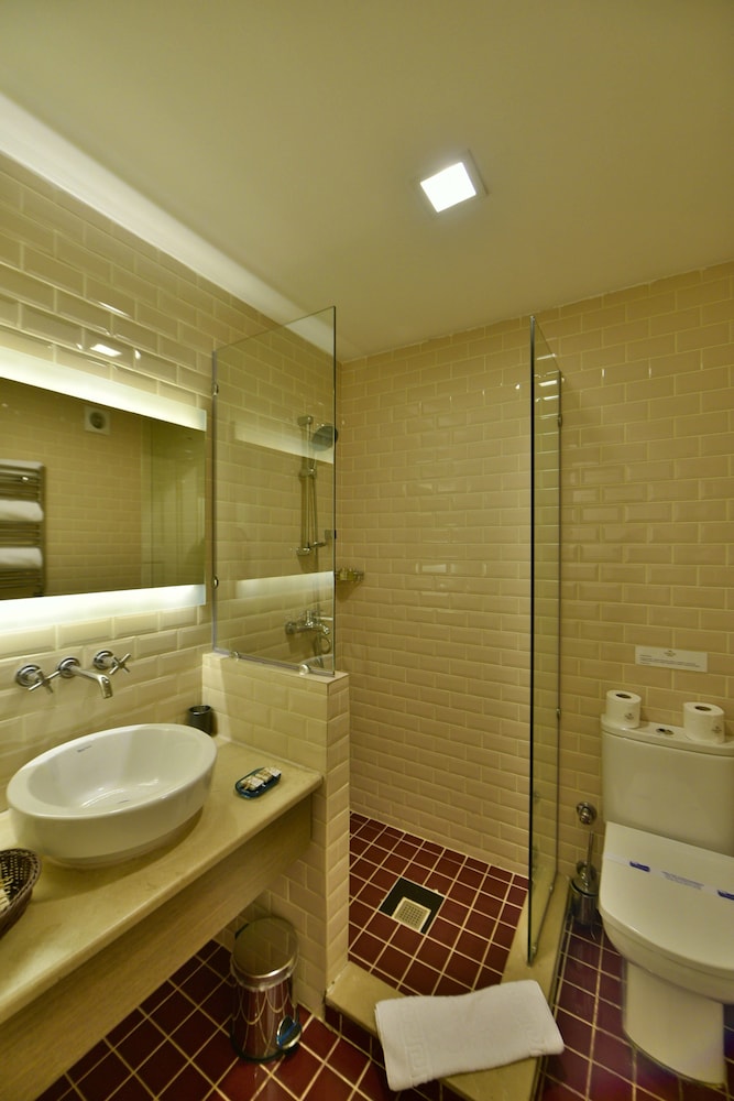 Agora Life Hotel - Special Class — Hotel rooms in Istanbul, Istanbul