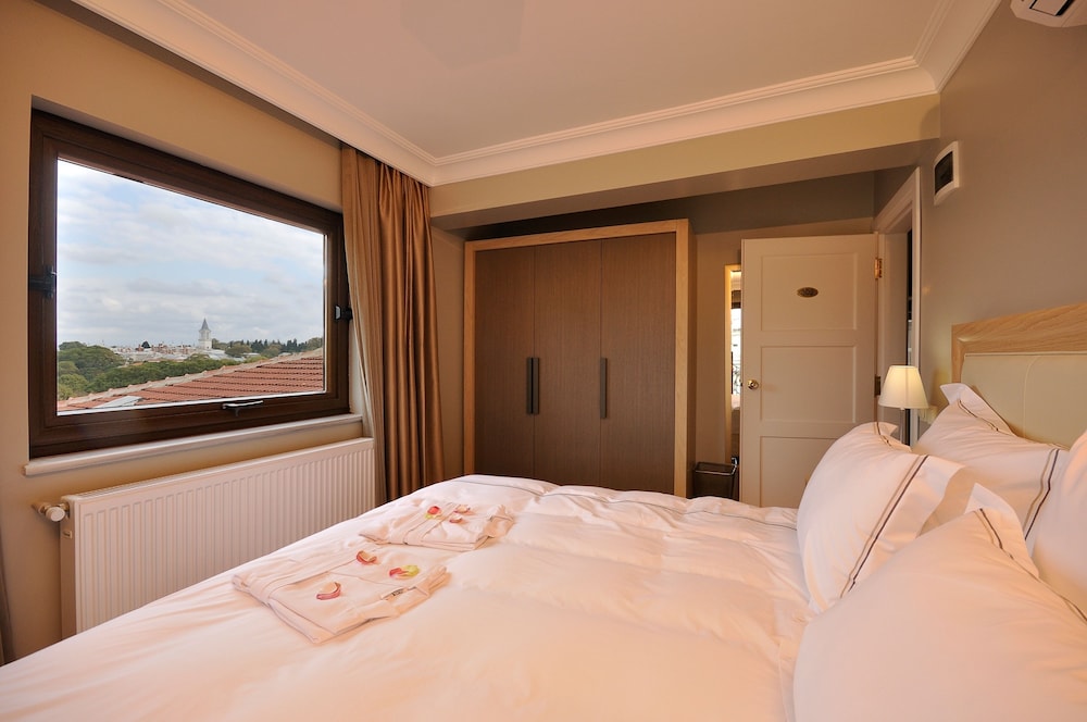 Agora Life Hotel - Special Class — Hotel rooms in Istanbul, Istanbul
