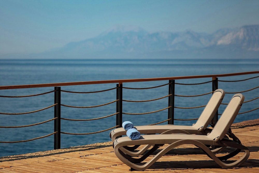 Delta Hotels Antalya Lara — Beach in Antalya
