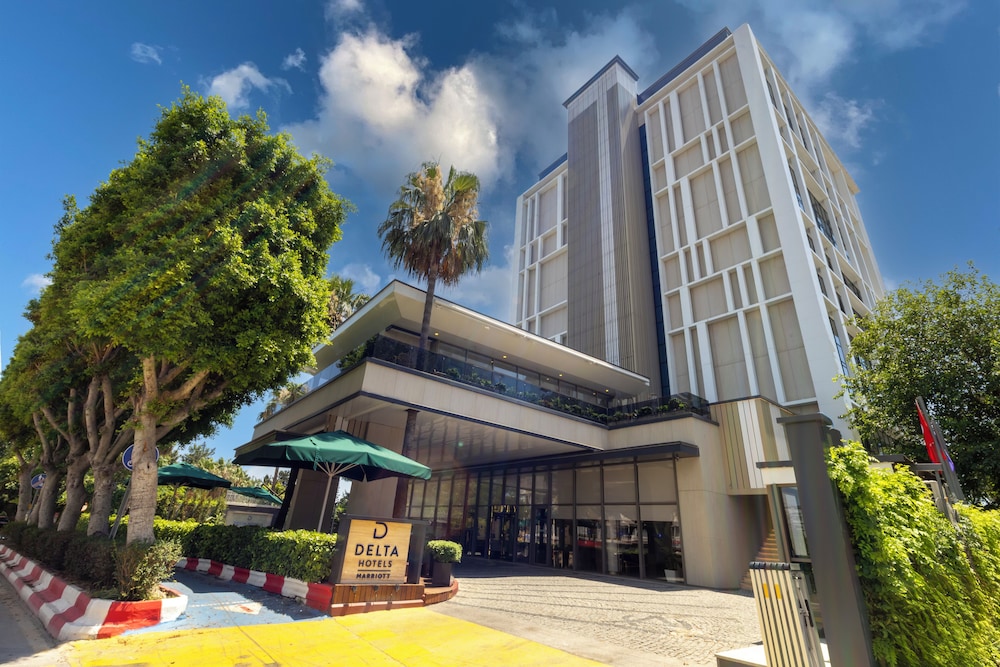 Delta Hotels Antalya Lara — Hotel building in Antalya