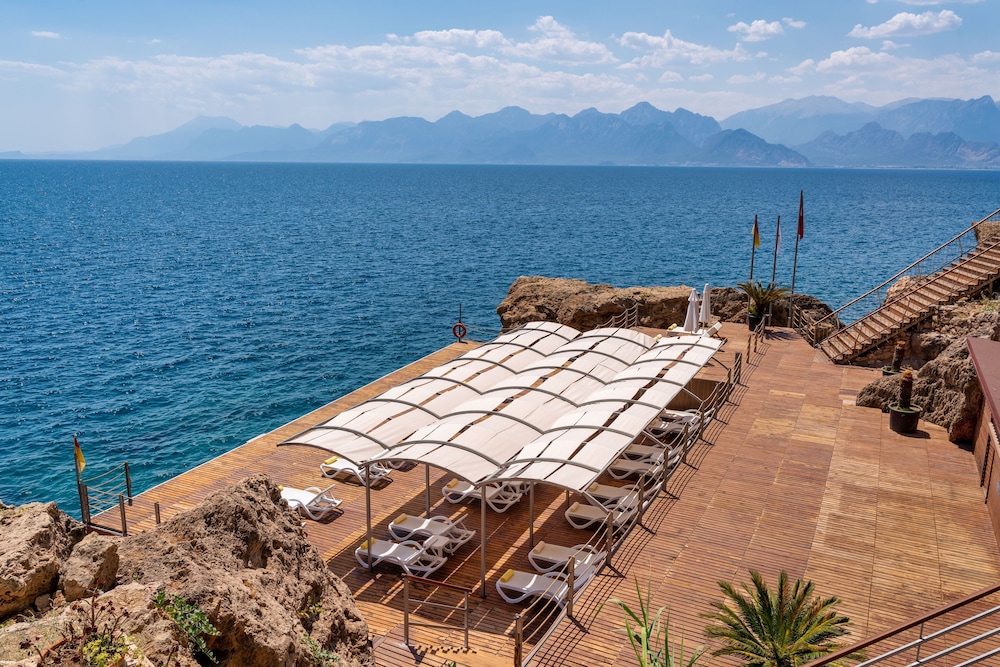 Delta Hotels Antalya Lara — Beach in Antalya