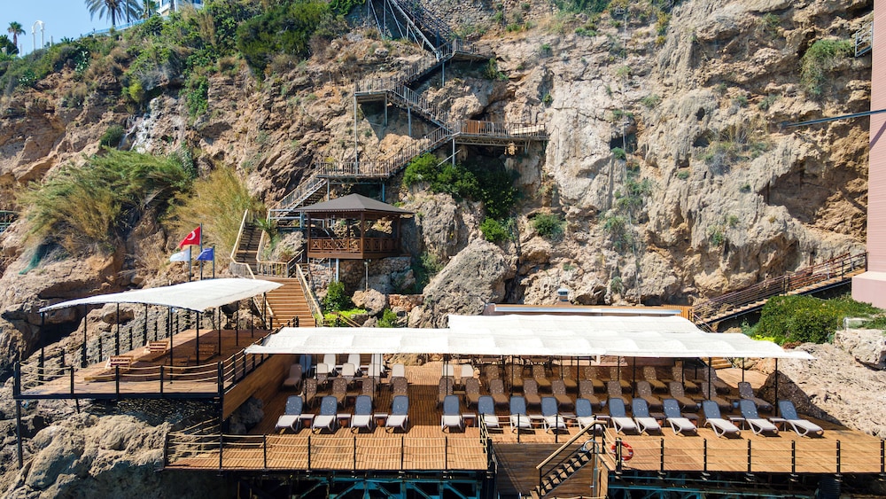 Delta Hotels Antalya Lara — Beach in Antalya