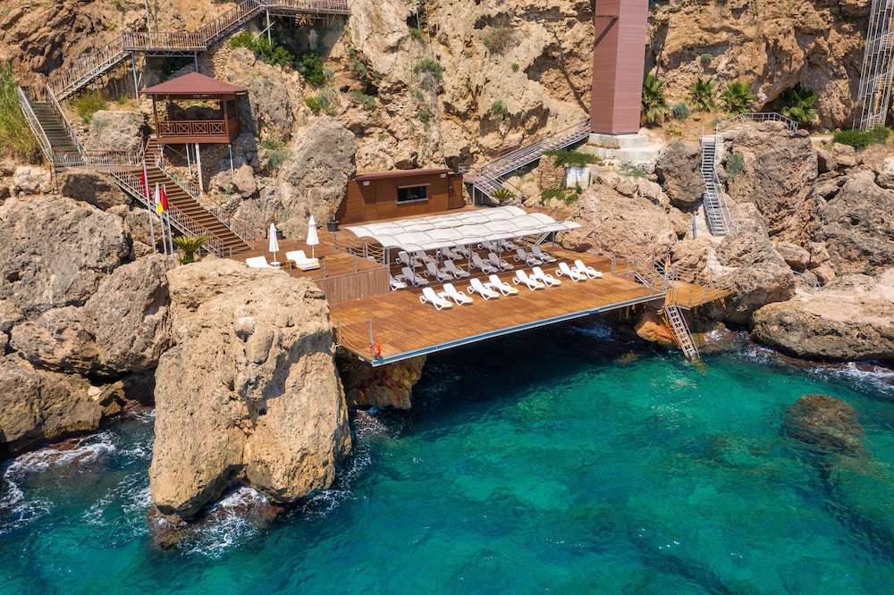 Delta Hotels Antalya Lara — Beach in Antalya