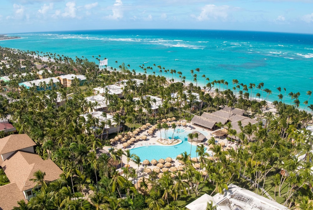 Grand Palladium Palace Resort Spa & Casino - All Inclusive — Beach in Bavaro, La Altagracia