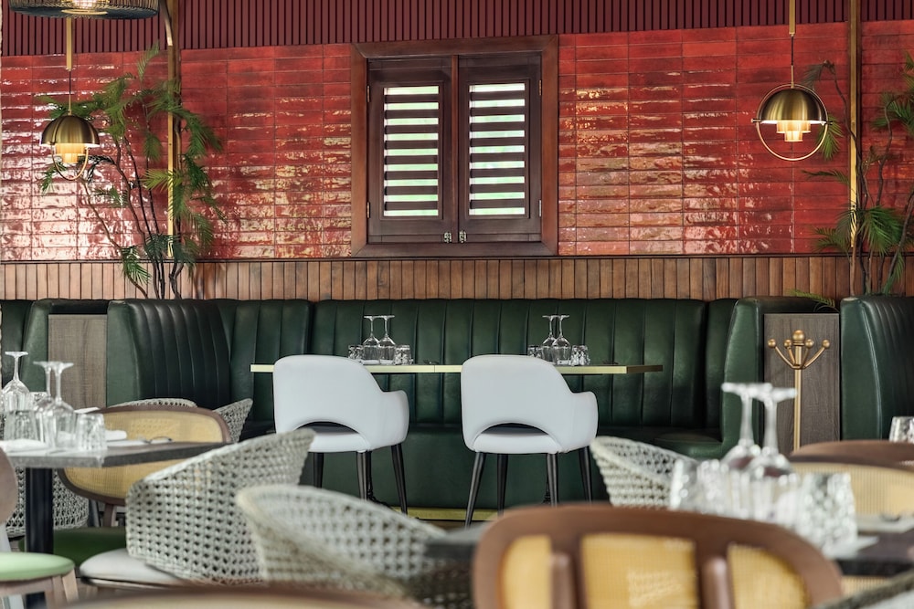 Grand Palladium Palace Resort Spa & Casino - All Inclusive — Restaurant & bars in Bavaro, La Altagracia
