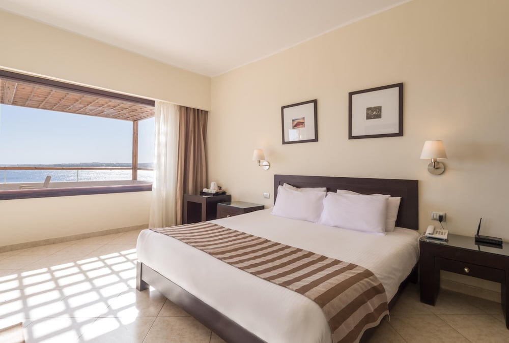 Fort Arabesque Resort, Spa & Villas — Hotel rooms in Makadi Bay, Red Sea