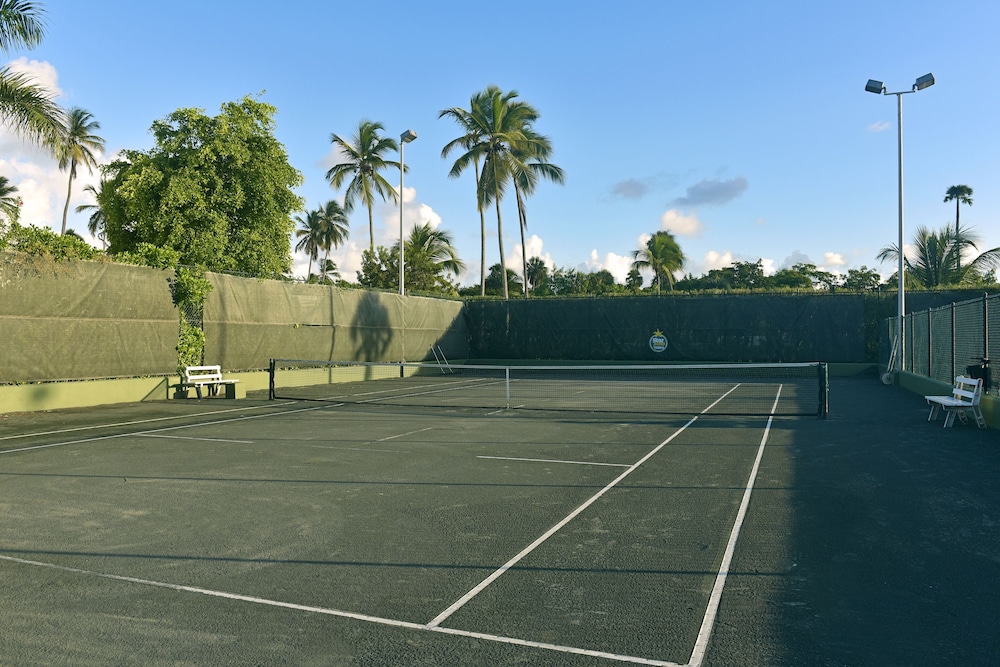 Iberostar Waves Dominicana - All Inclusive — Sports & recreation in Bavaro, La Altagracia