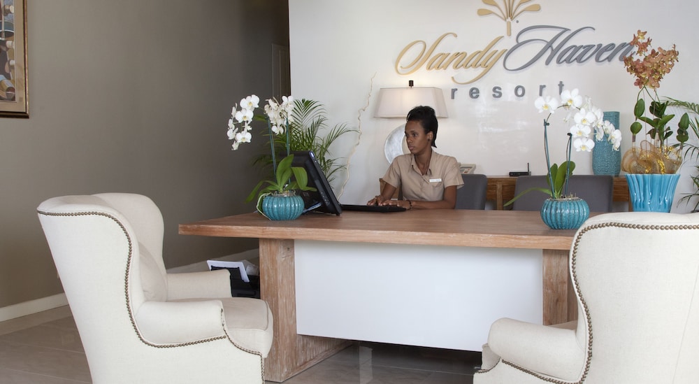 Sandy Haven Resort — Hotel building in Negril