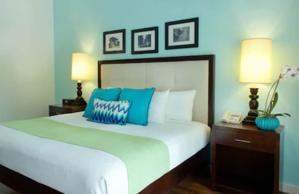 Sandy Haven Resort — Hotel rooms in Negril