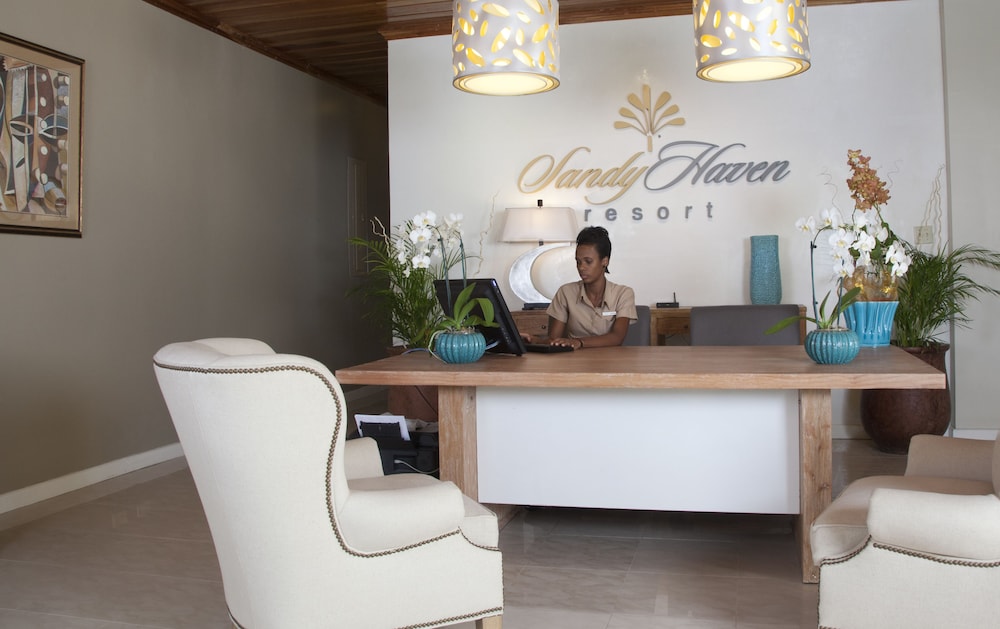 Sandy Haven Resort — Hotel building in Negril