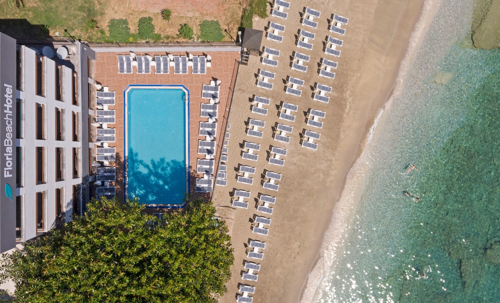 Floria Beach Hotel — Beach in Alanya