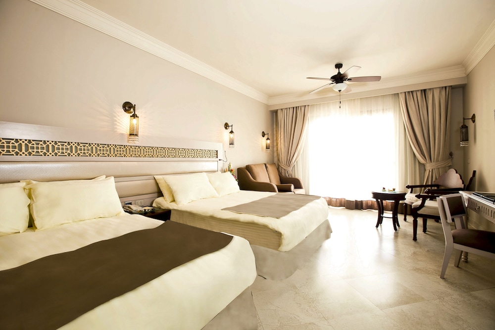 SUNRISE Arabian Beach Resort — Hotel rooms in Sharm El Sheikh, Red Sea