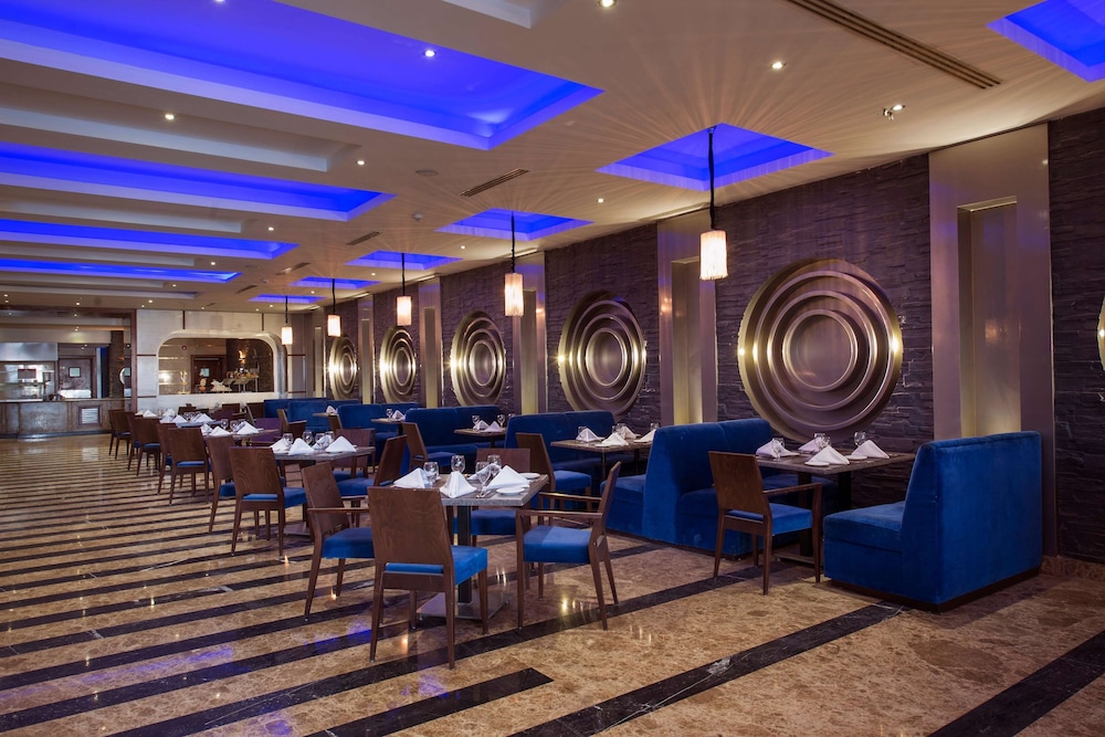 SUNRISE Arabian Beach Resort — Restaurant & bars in Sharm El Sheikh, Red Sea