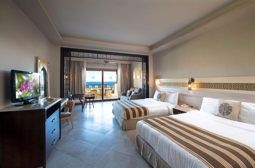 SUNRISE Arabian Beach Resort — Hotel rooms in Sharm El Sheikh, Red Sea