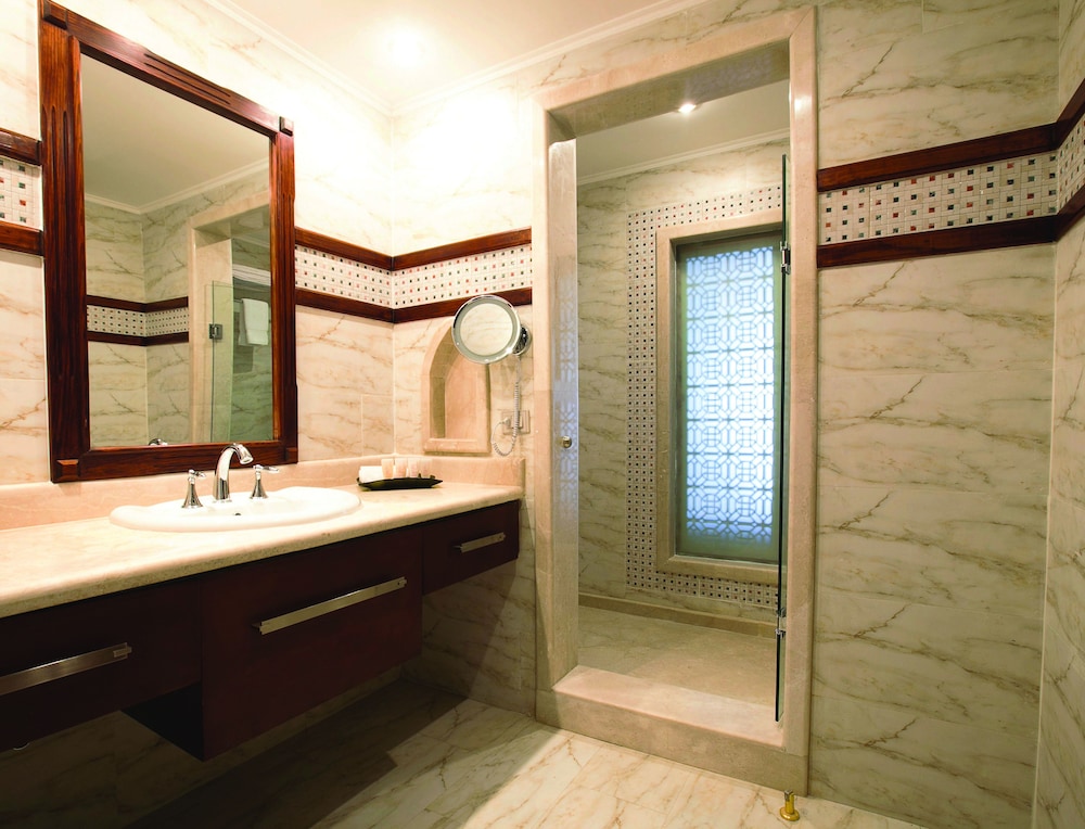 SUNRISE Arabian Beach Resort — Hotel rooms in Sharm El Sheikh, Red Sea