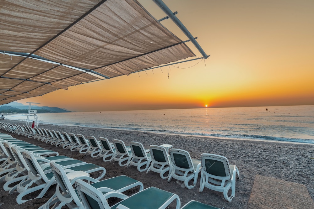 Armas Gul Beach - All Inclusive — Beach in Kemer