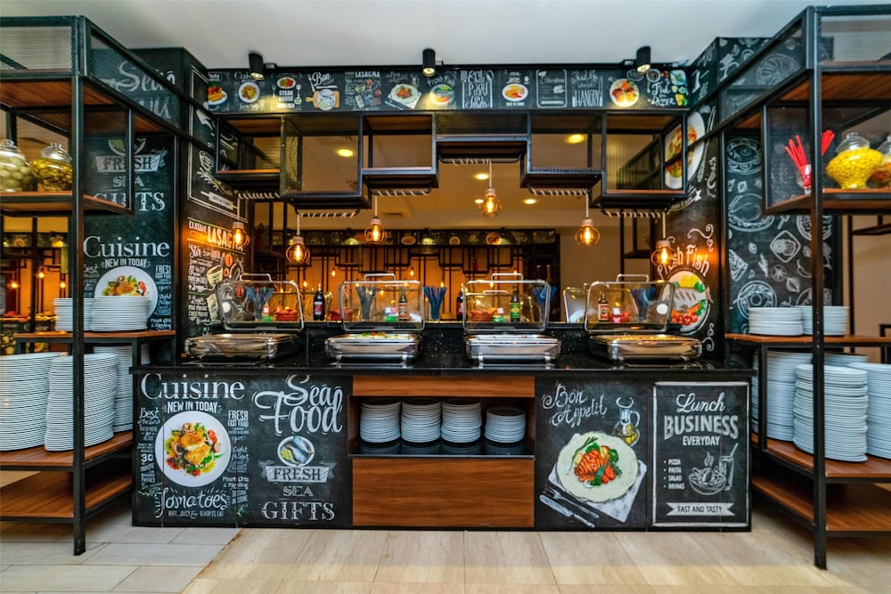 Armas Gul Beach - All Inclusive — Restaurant & bars in Kemer