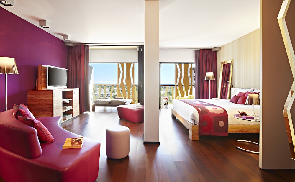 Bohemia Suites & Spa - Adults only — Rooms in Playa del Ingles, Canary Islands