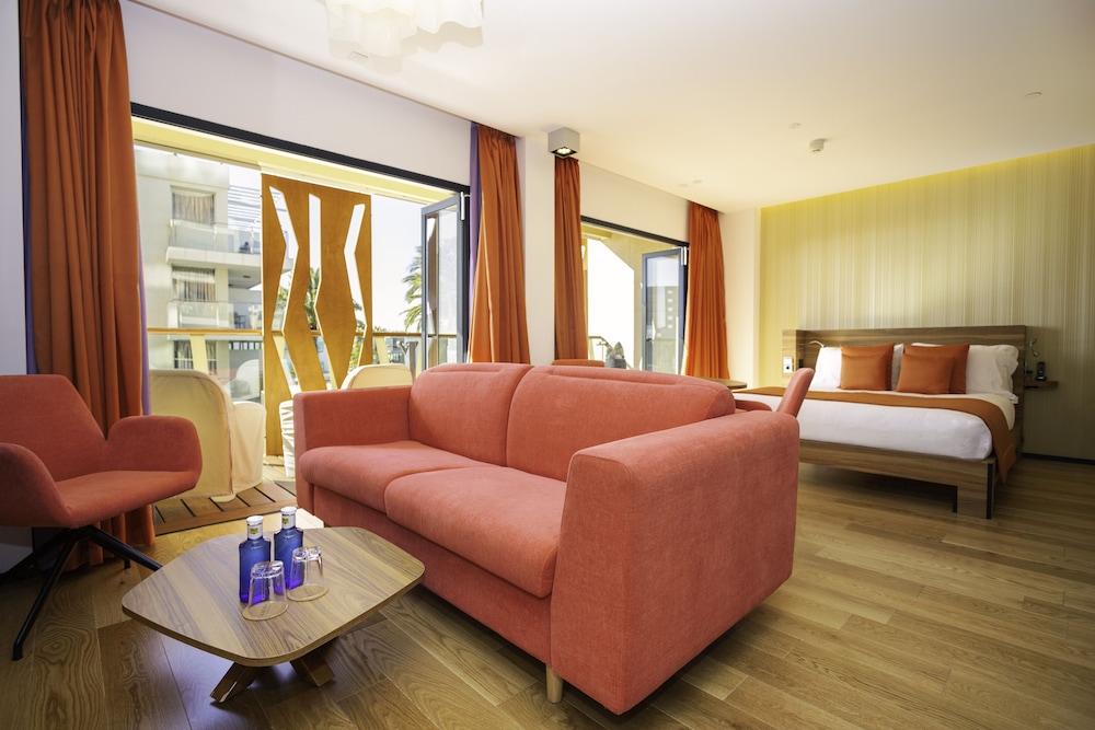 Bohemia Suites & Spa - Adults only — Rooms in Playa del Ingles, Canary Islands