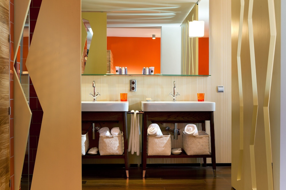 Bohemia Suites & Spa - Adults only — Rooms in Playa del Ingles, Canary Islands