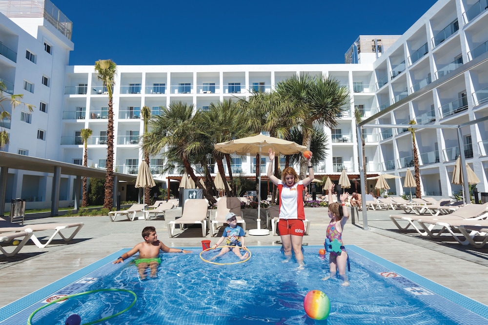 Hotel Riu Costa del Sol - All Inclusive — Attractions for children in Torremolinos, Andalusia