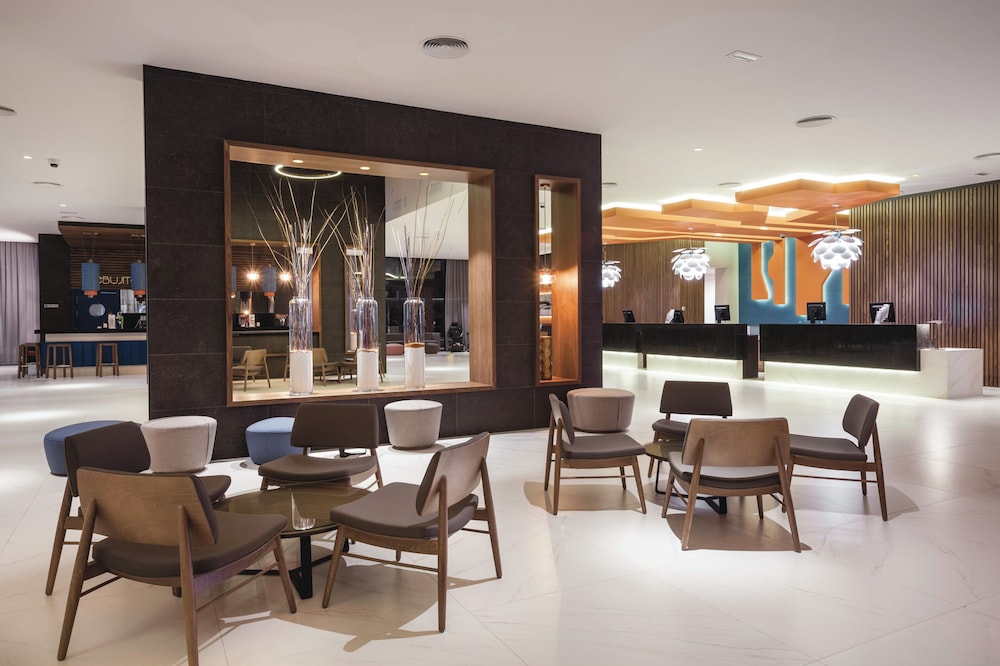 Hotel Riu Costa del Sol - All Inclusive — Hotel building in Torremolinos, Andalusia